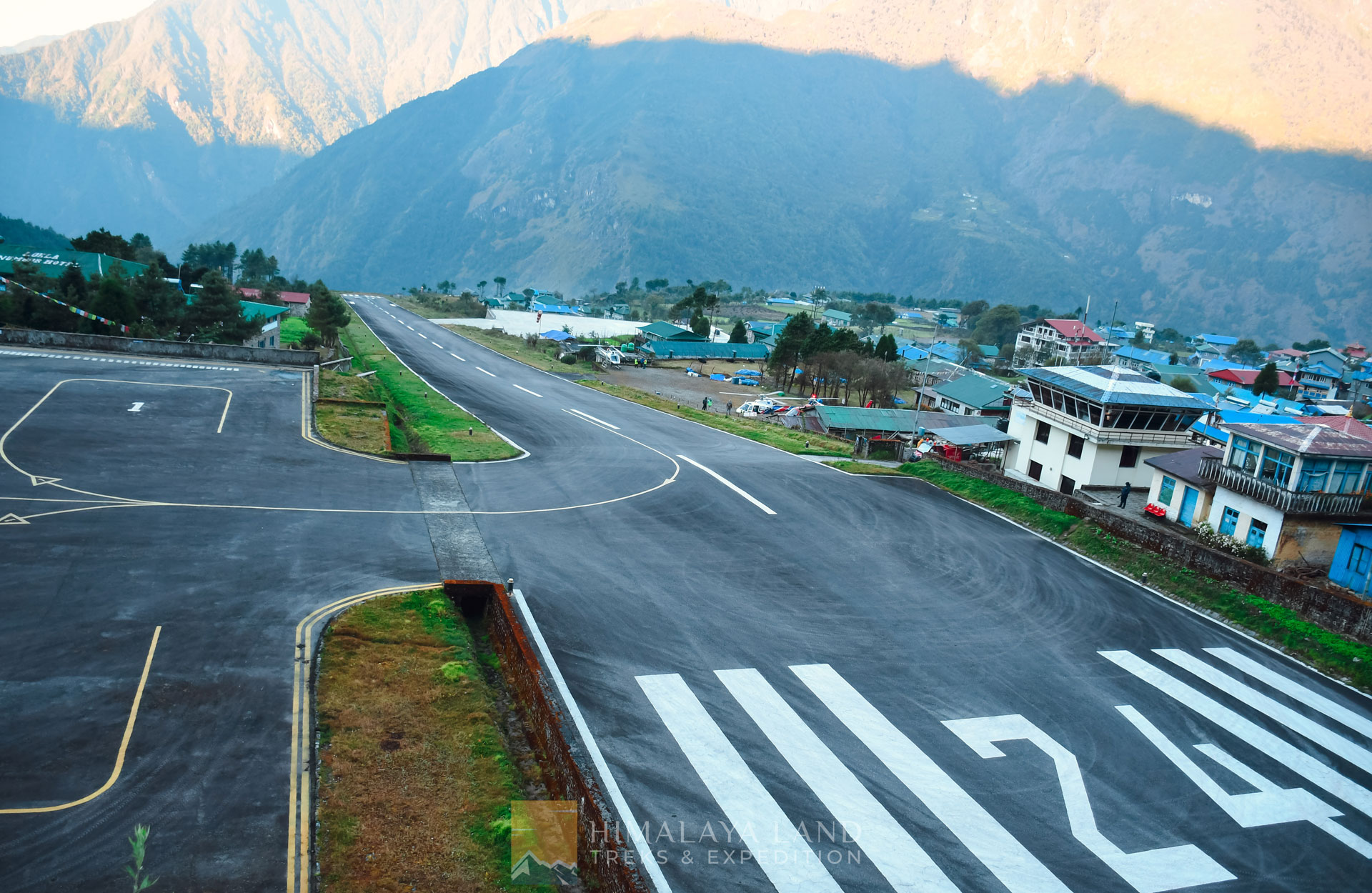 Lukla Airport: The Gateway to the Majestic Everest Region